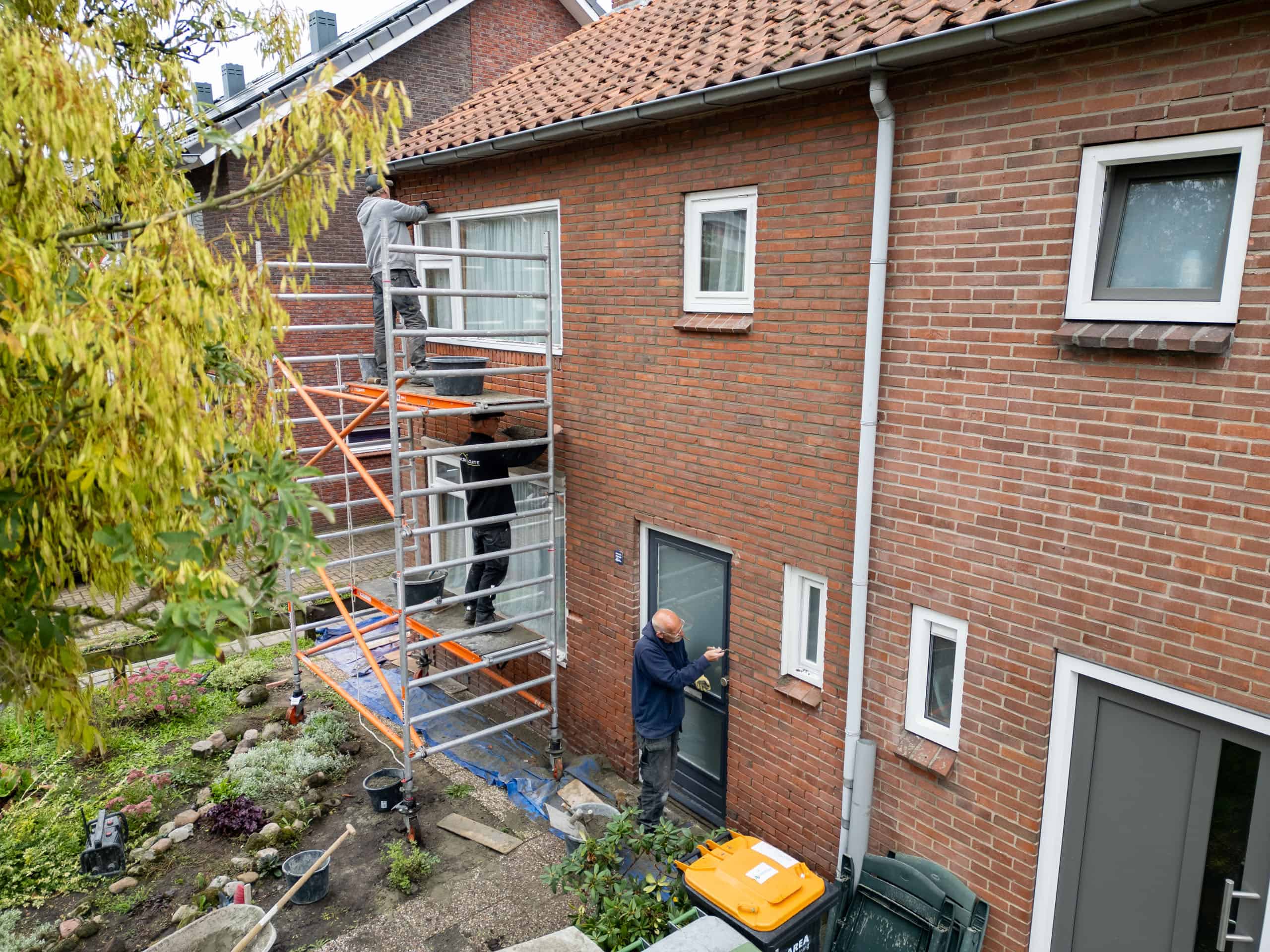 Gevelrenovatie in Hoogeveen geeft hoekwoning compleet nieuw aanzicht