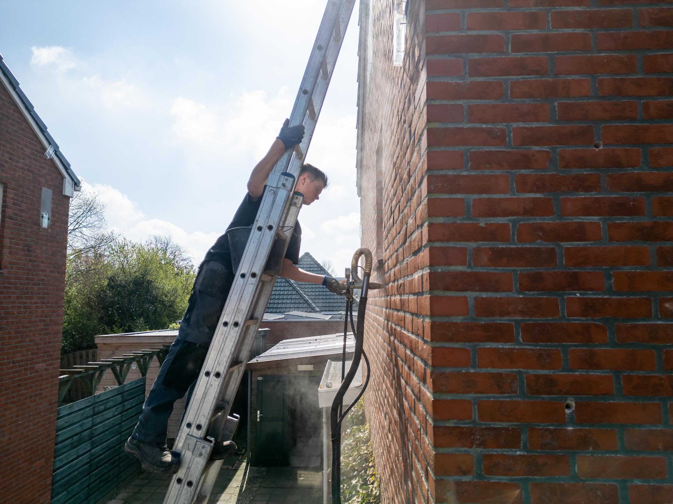Grootschalige verduurzaming tientallen woningen in Roodeschool